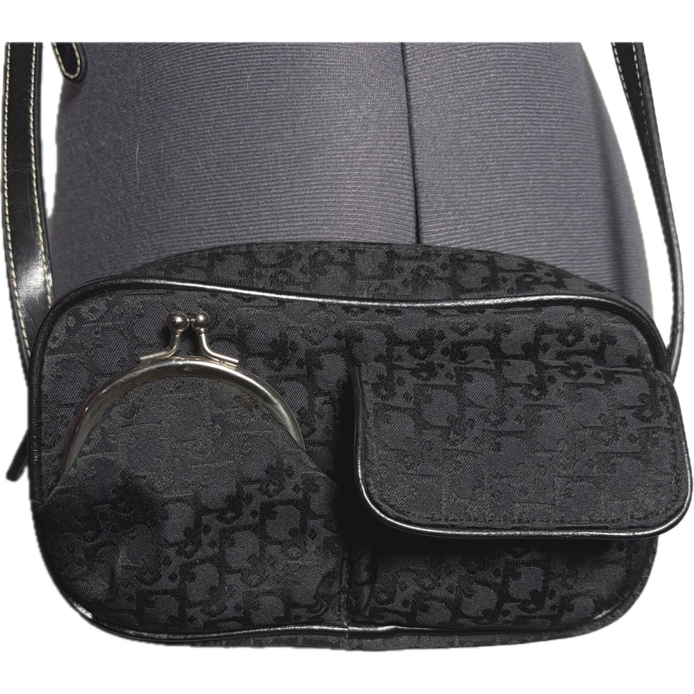 Vintage‎ Y2K Black Crossbody Bag  Monogram Kiss Lock Pocket Small